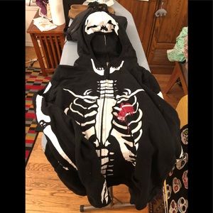 Skeleton hoodie 